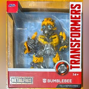 Transformers Bumblebee Last Knight Metalfig Die-cast Figure NIB
